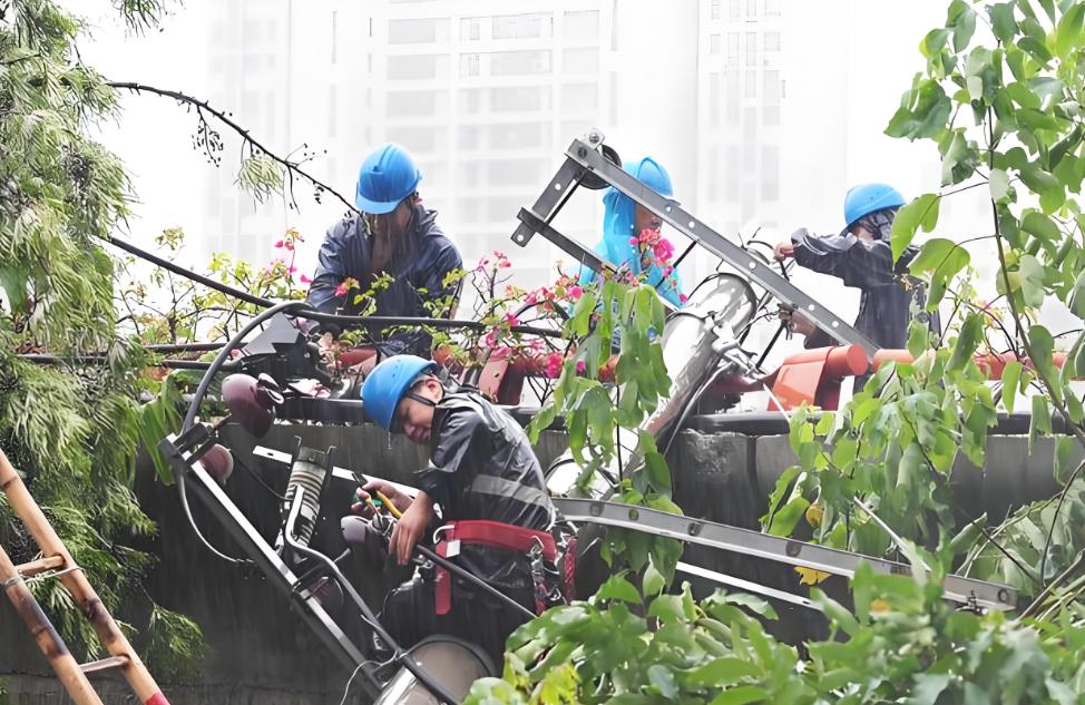 输电线路在线监测装置：守护电网安全的智慧之眼